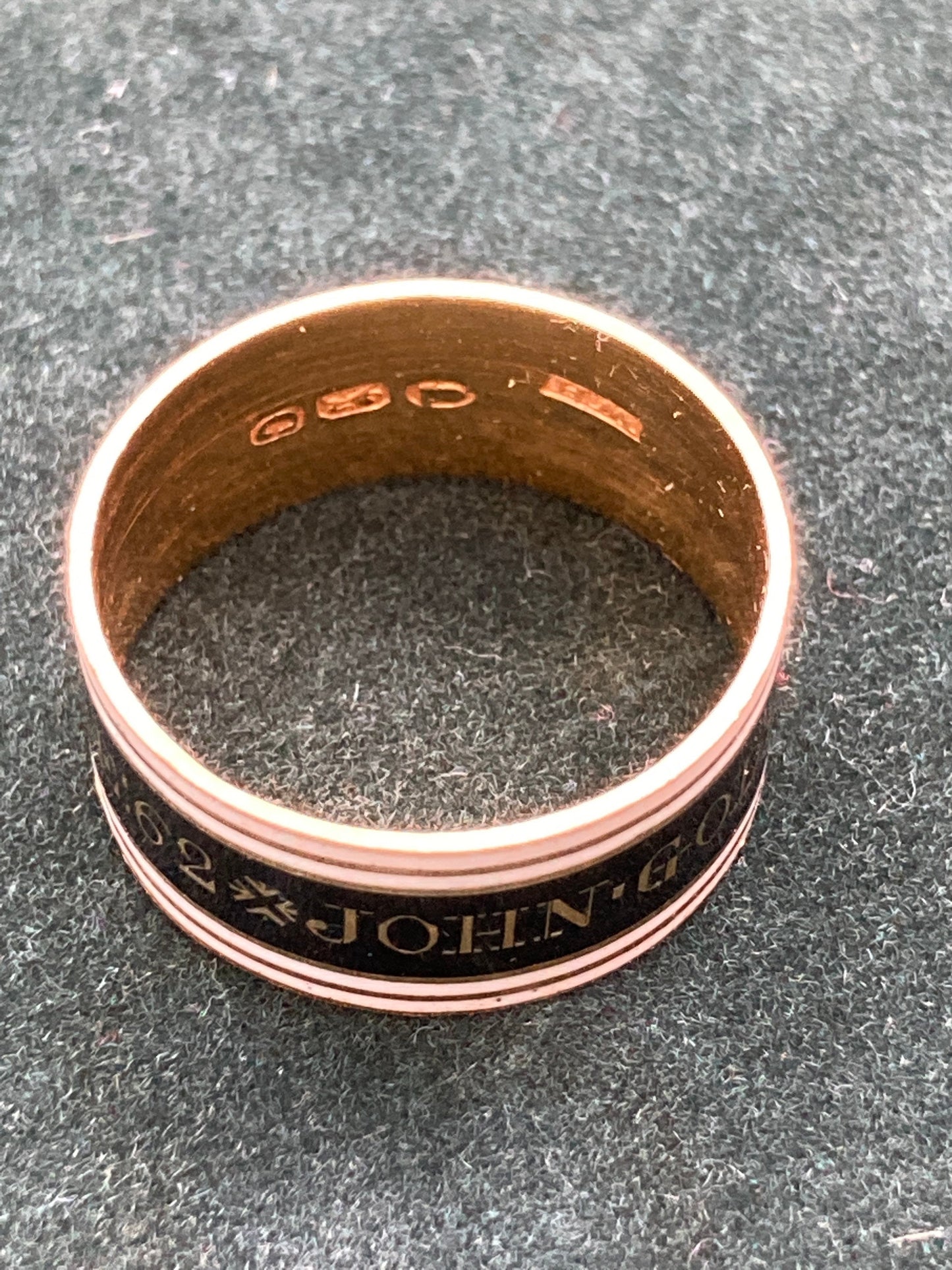 Georgian Mourning 22ct enamel band 1798