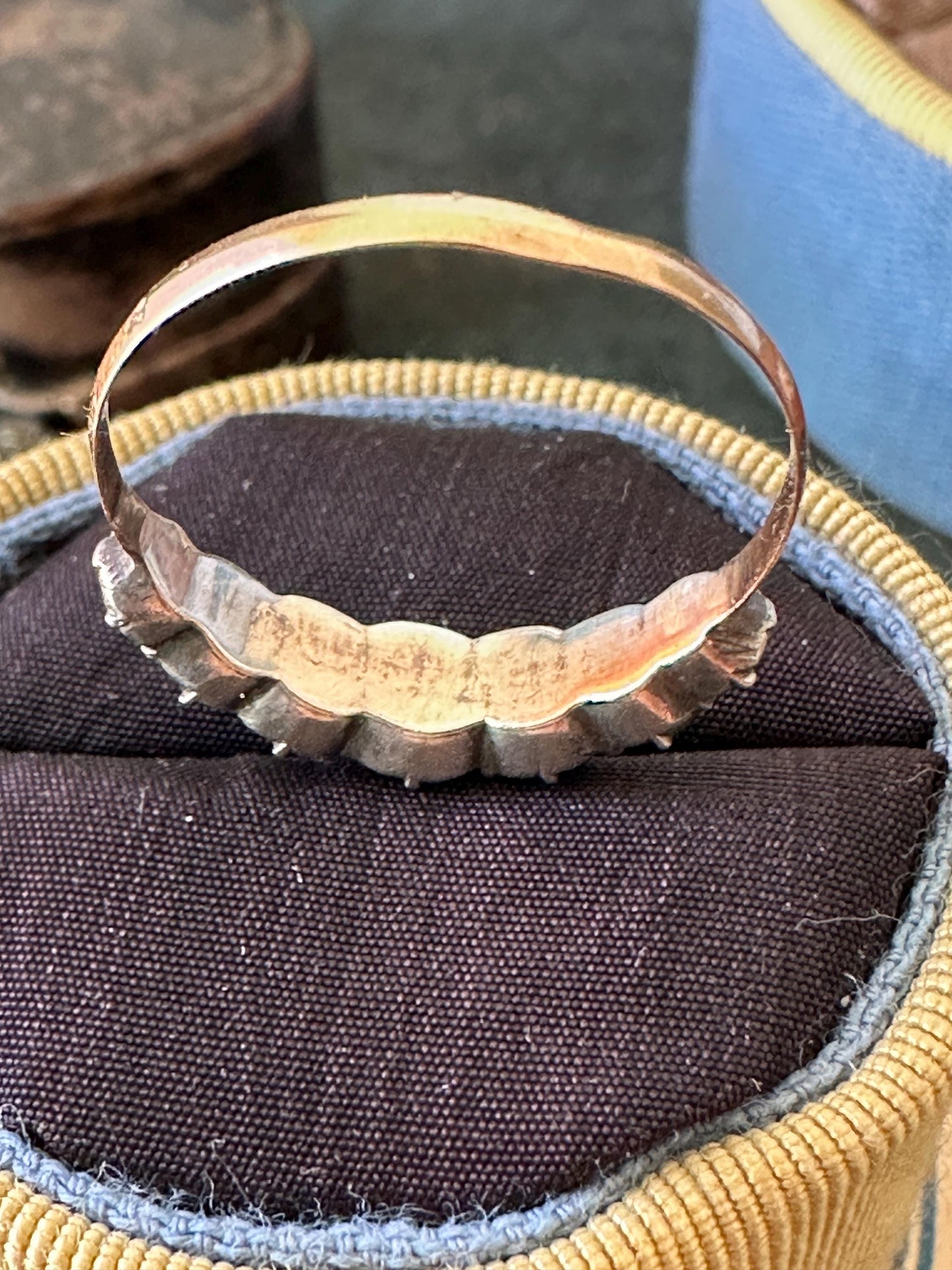 Rare Half Eternity Jarretière Georgian paste ring black dot foiled-back 18k rosy gold band French Diamond pastes size US 8.5 UK Q FR 57/58