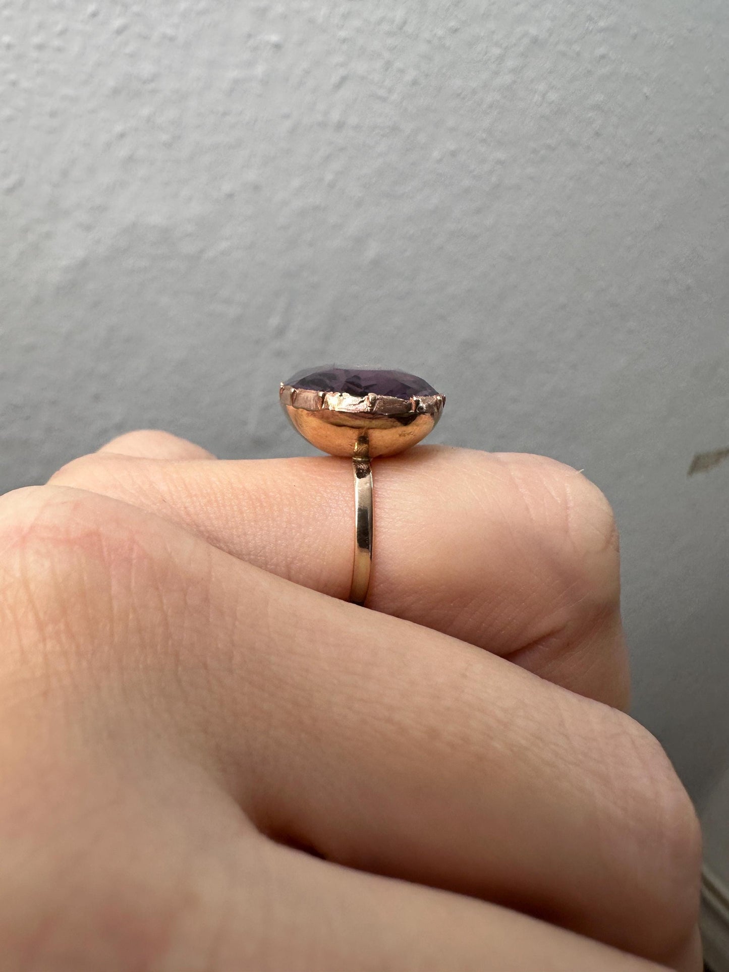 Large Amethyst Paste Ring Antique Georgian foiled back brass crimped setting 12k solid rosy gold band bague glass purple US 6.5 M