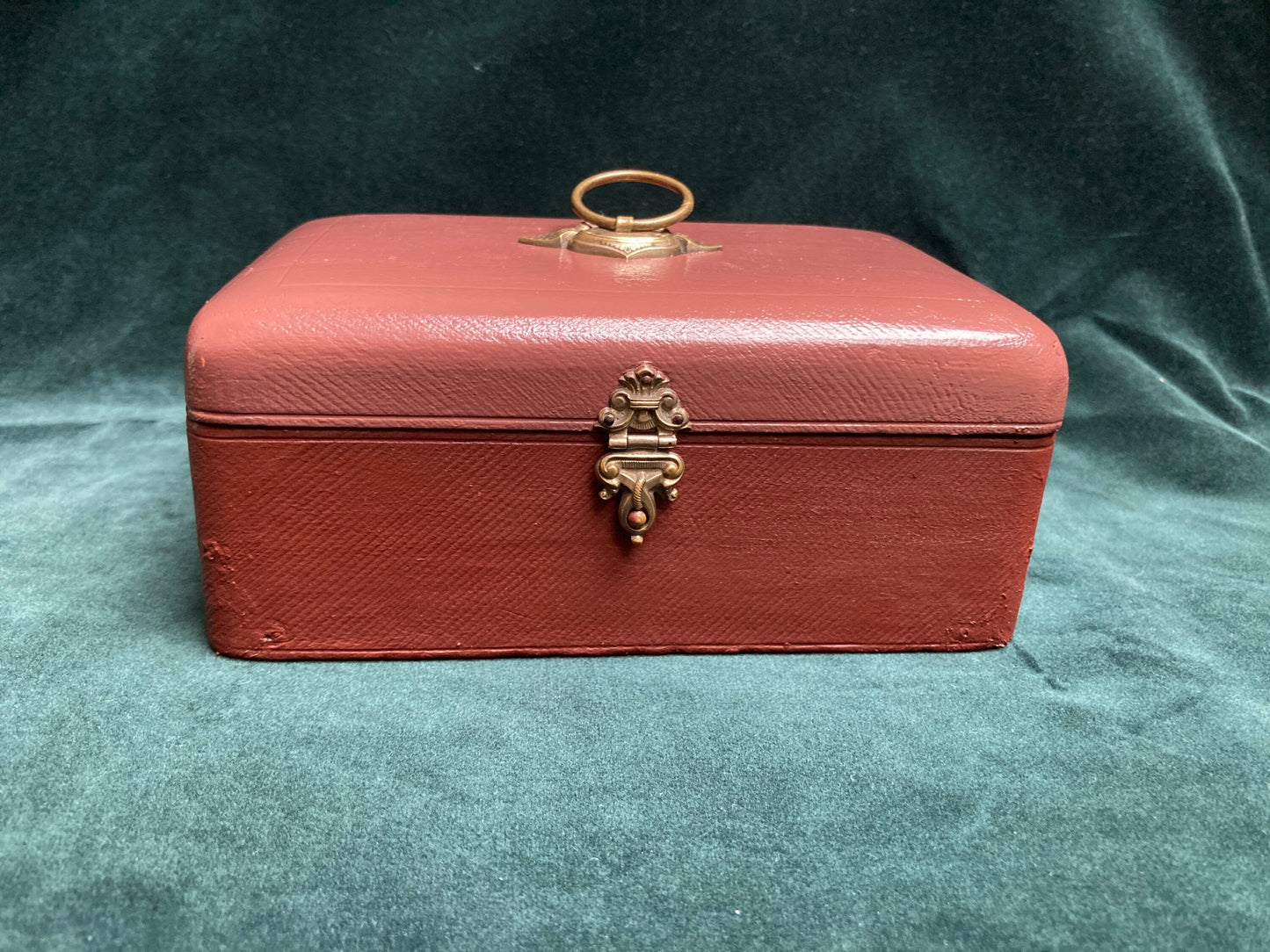 French Jewelry box tufted silk