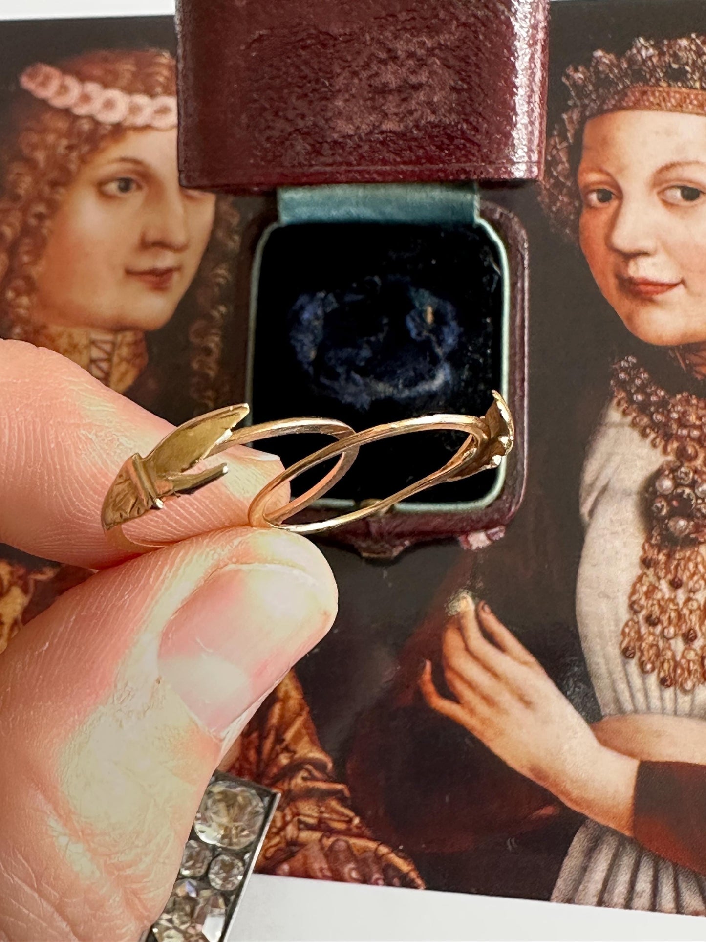 Rare French Engagement Fede Ring Betrothal Bague de foi 18k gold Promise marriage Gimmel hands US 5 1/2 EU 50 1/2 double Georgian Antique