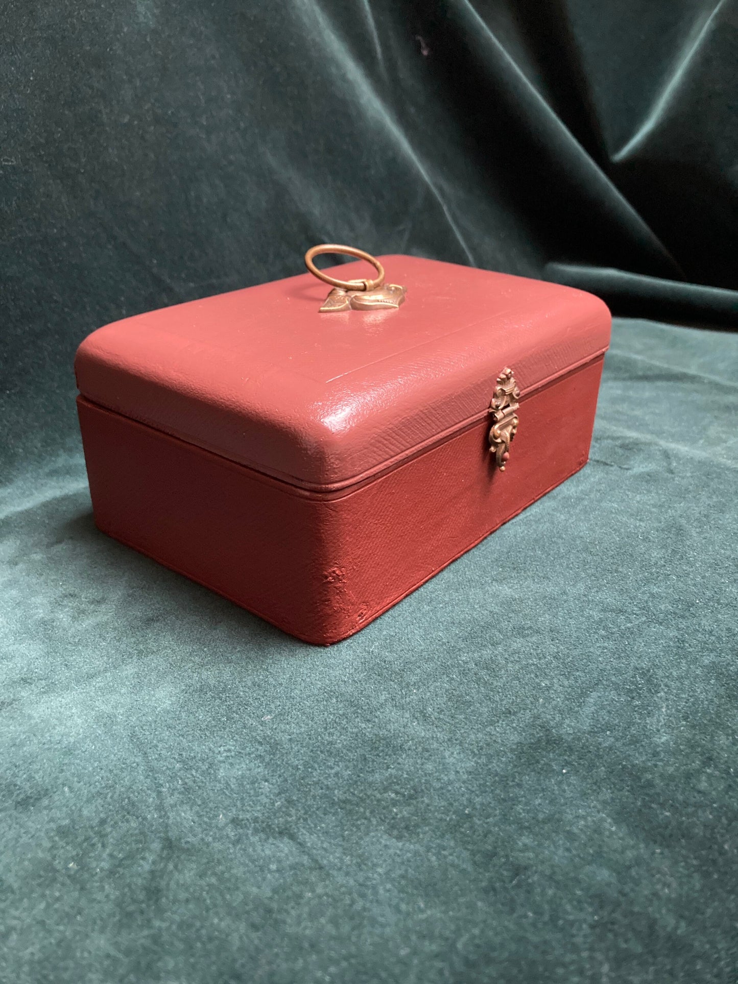French Jewelry box tufted silk