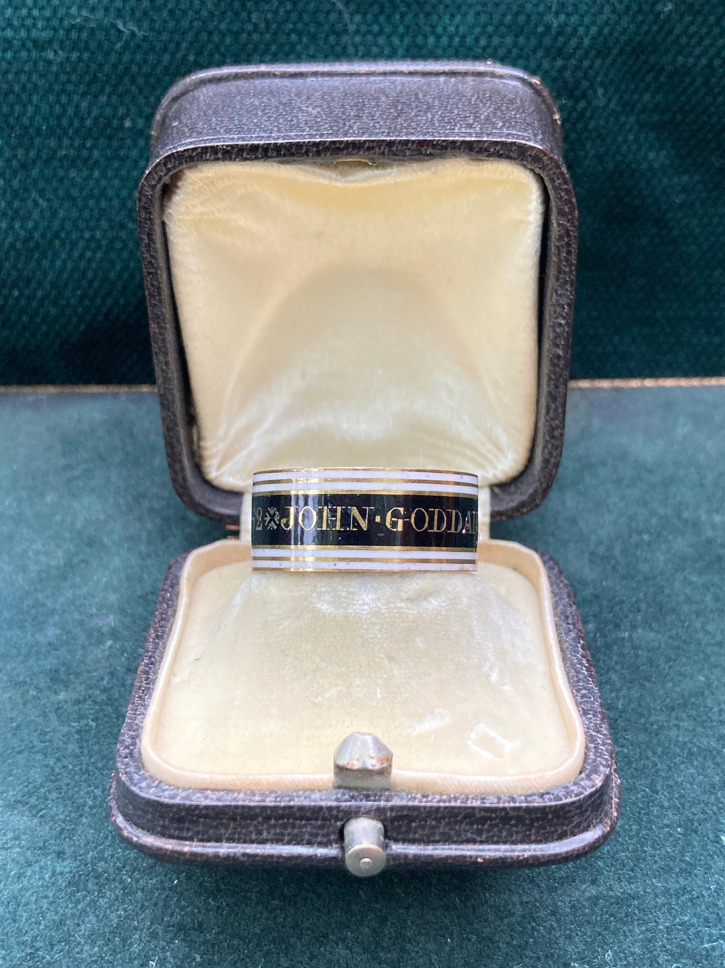 Georgian Mourning 22ct enamel band 1798